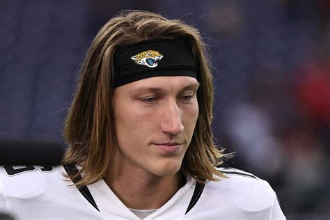 Trevor Lawrence’s Fiancée Strips Down To Have A Bachelorette。